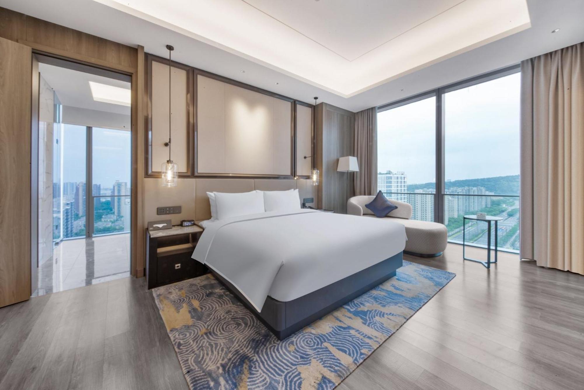 Crowne Plaza Hangzhou Linping By Ihg Экстерьер фото